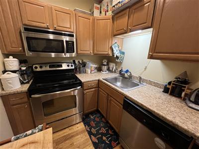 2 bed, 1 bath apartment for rent at 11 Victoria St Unit 1, West Somerville — photo 6 of 14