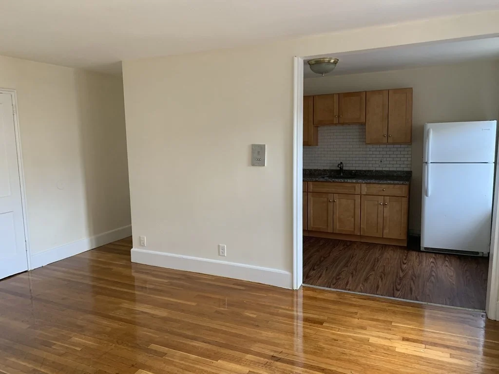 2 bed, 1 bath apartment for rent at 11 Victory Rd Unit 27, Dorchester — photo 2 of 16