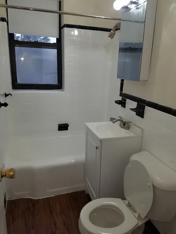 2 bed, 1 bath apartment for rent at 11 Victory Rd Unit 28, Dorchester — photo 8 of 8