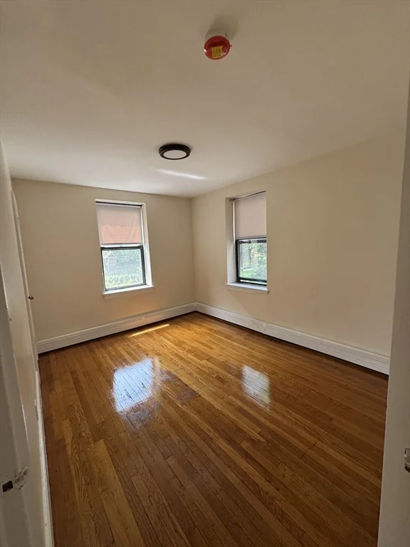 2 bed, 1 bath apartment for rent at 11 Victory Rd Unit 30, Dorchester — photo 6 of 12