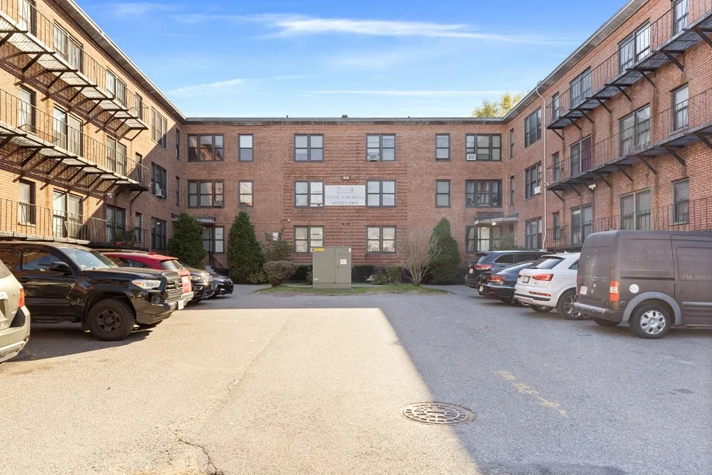 2 bed, 1 bath apartment for rent at 11 Victory Rd Unit 32, Dorchester — photo 14 of 16
