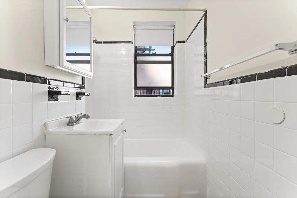 2 bed, 1 bath apartment for rent at 11 Victory Rd Unit 32, Dorchester — photo 6 of 16