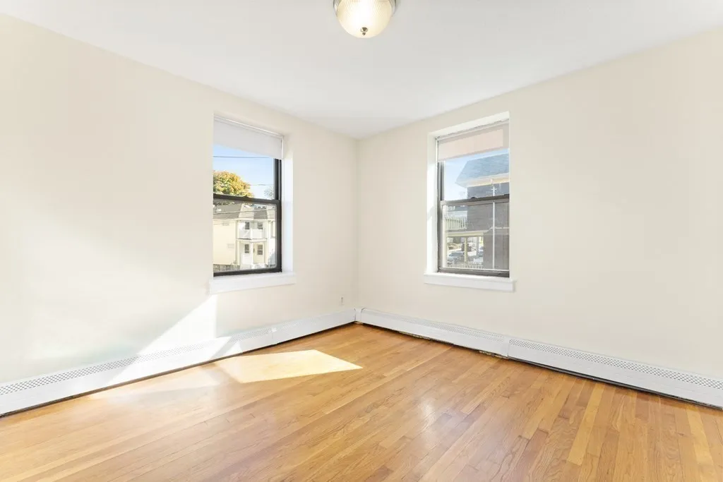2 bed, 1 bath apartment for rent at 11 Victory Rd Unit 33, Dorchester — photo 10 of 14