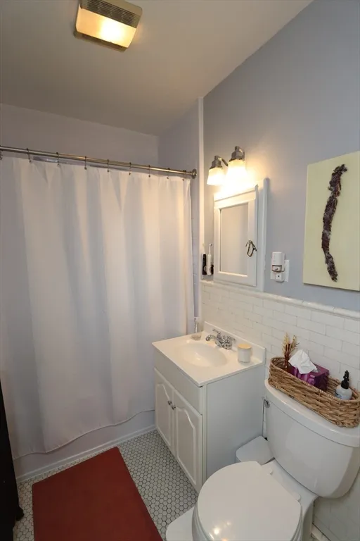 2 bed, 1 bath apartment for rent at 11 Vinal St Unit 12, Brighton — photo 18 of 25