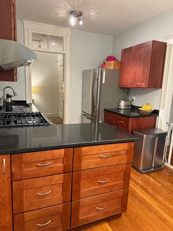 2 bed, 1 bath apartment for rent at 11 Vinal St Unit 3, Brighton — photo 2 of 12