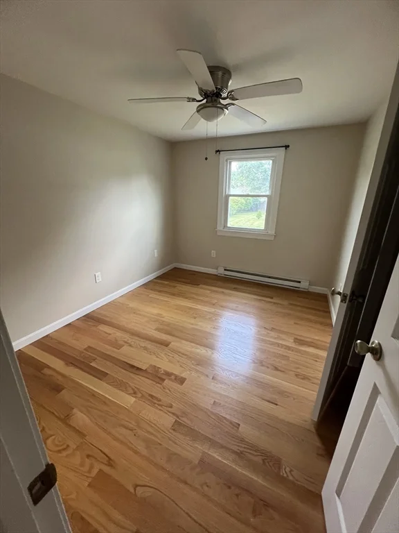 3 bed, 1 bath apartment for rent at 11 Vine St, Oxford — photo 8 of 15