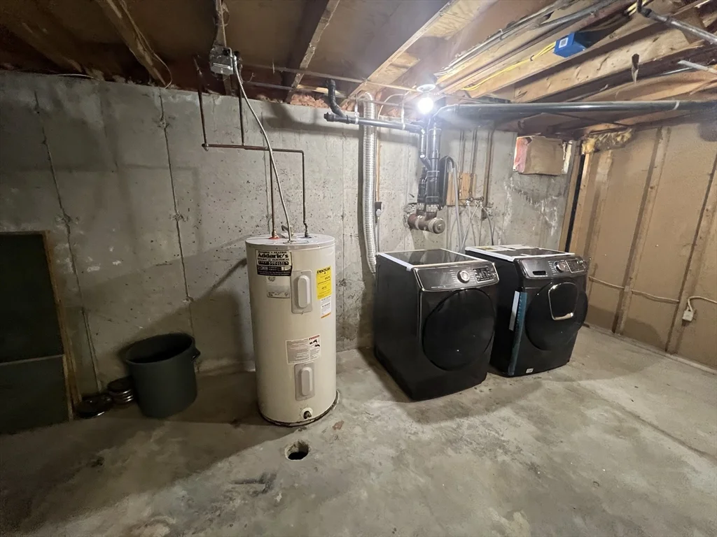 3 bed, 1 bath apartment for rent at 11 Vine St, Oxford — photo 14 of 15