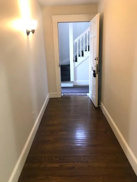2 bed, 2 bath apartment for rent at 11 W Elm Ave Unit 1, Quincy — photo 5 of 27