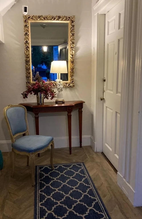 2 bed, 2 bath apartment for rent at 11 W Elm Ave Unit 1, Quincy — photo 4 of 27
