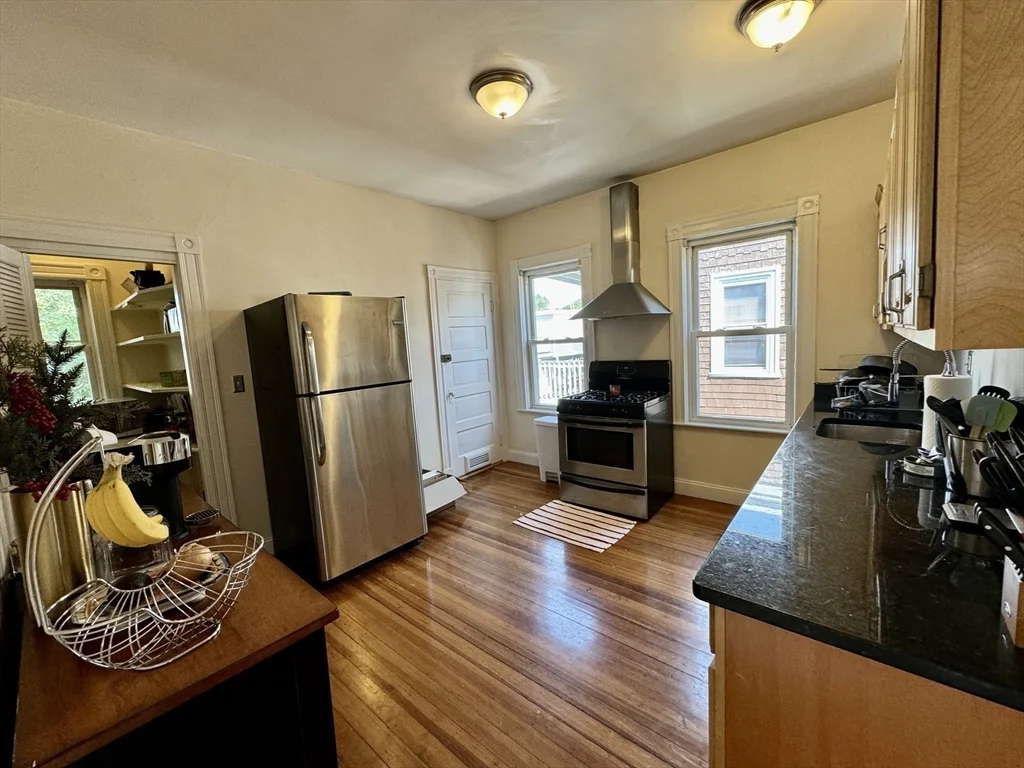 2 bed, 1 bath apartment for rent at 11 Wainwright St Unit 3, Dorchester — photo 6 of 26