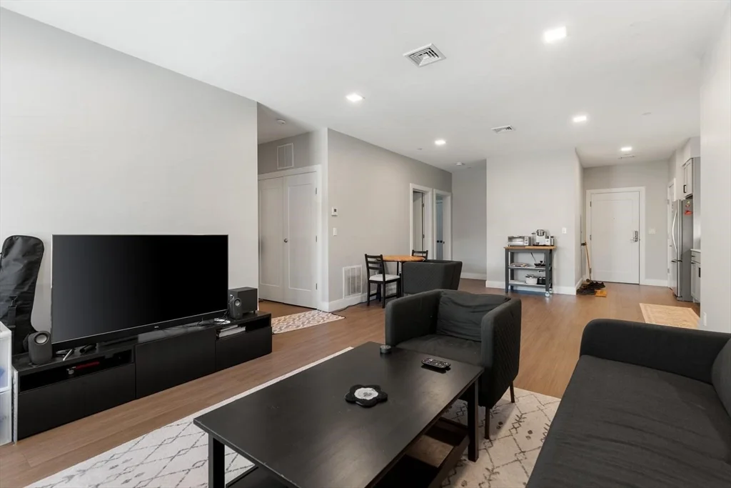 3 bed, 2 bath apartment for rent at 11 Walley St Unit 110, East Boston — photo 6 of 29
