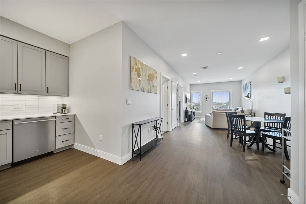 1 bed, 1 bath apartment for rent at 11 Walley Unit 202, East Boston — photo 7 of 24