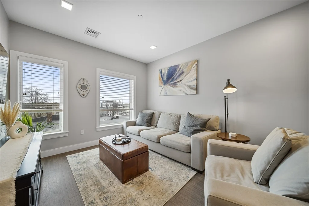 1 bed, 1 bath apartment for rent at 11 Walley Unit 202, East Boston — photo 10 of 24