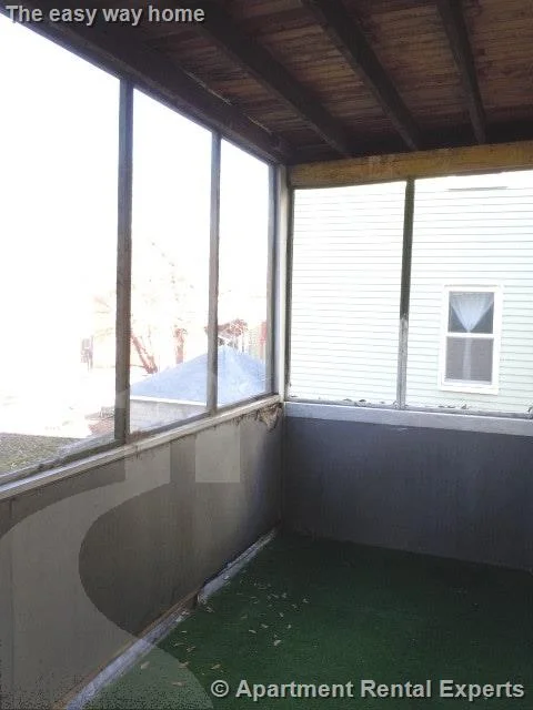 2 bed, 1 bath apartment for rent at 11 Walter Ter Unit 2, Winter Hill — photo 3 of 6