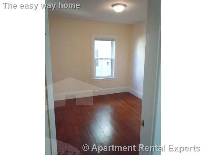 2 bed, 1 bath apartment for rent at 11 Walter Ter Unit 2, Winter Hill — photo 4 of 6