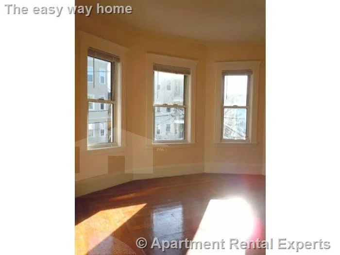 2 bed, 1 bath apartment for rent at 11 Walter Ter Unit 2, Winter Hill — photo 2 of 6