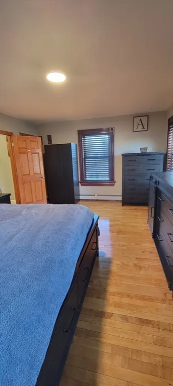 3 bed, 1 bath apartment for rent at 11 Walter Unit 2, Hyde Park — photo 18 of 26