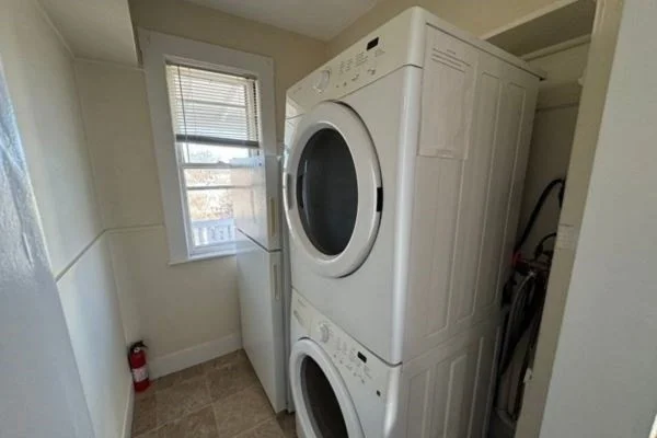 2 bed, 1 bath apartment for rent at 11 Ware St Unit 3, Teele Square — photo 13 of 16