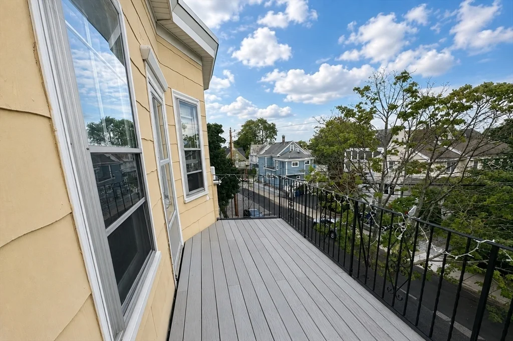 2 bed, 1 bath apartment for rent at 11 Ware St Unit 3, Teele Square — photo 16 of 16