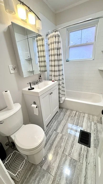 2 bed, 1 bath apartment for rent at 11 Wendell St Unit 1, Cambridge — photo 8 of 9