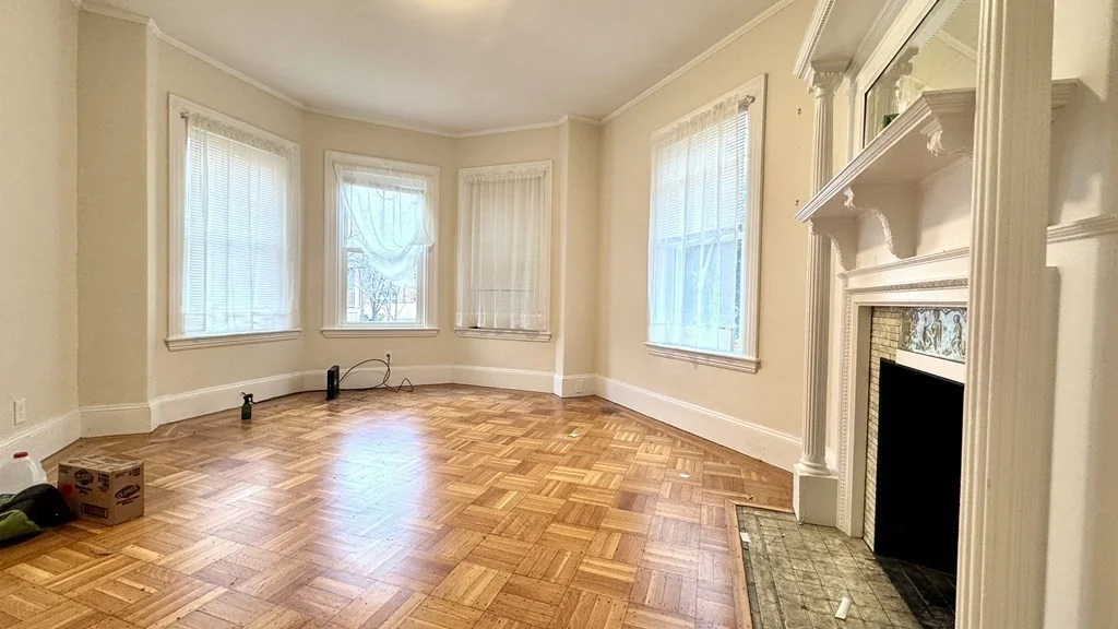 2 bed, 1 bath apartment for rent at 11 Wendell St Unit 1, Cambridge — photo 3 of 9
