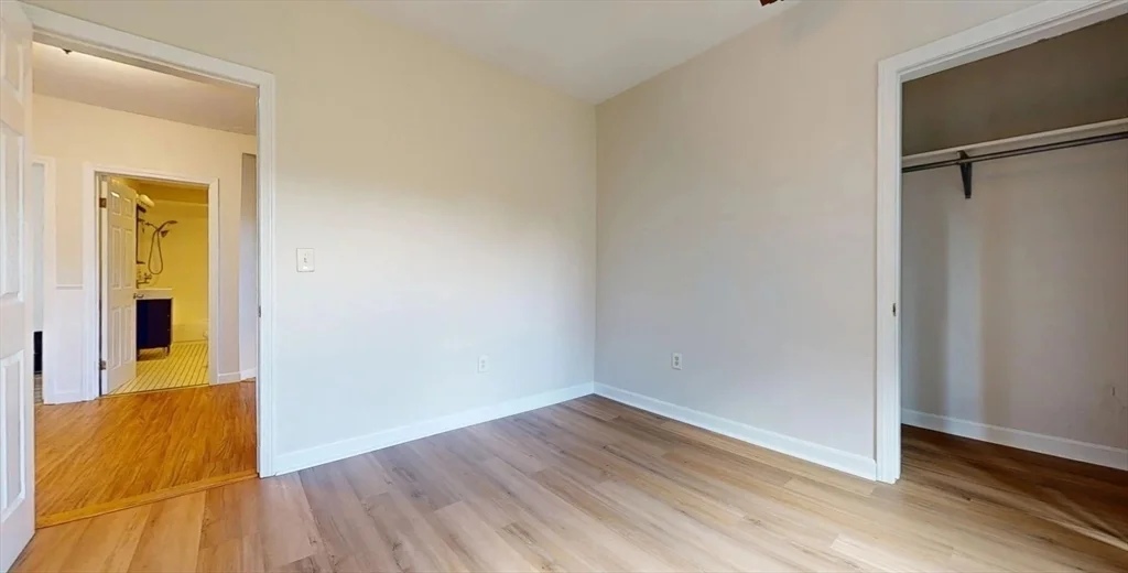 4 bed, 1 bath apartment for rent at 11 Wendover St Unit 2, Dorchester — photo 4 of 10