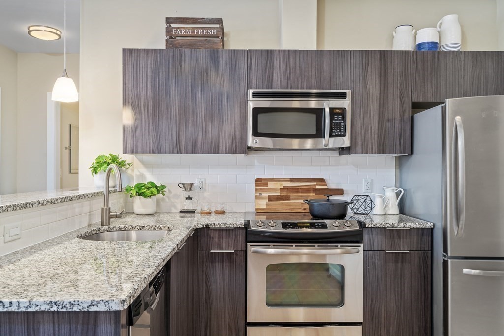 1 bed, 1 bath apartment for rent at 11 West Broadway Unit 508, South Boston — photo 5 of 16