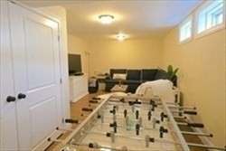 4 bed, 2 bath apartment for rent at 11 Westwood St Unit 11, Newton — photo 6 of 13