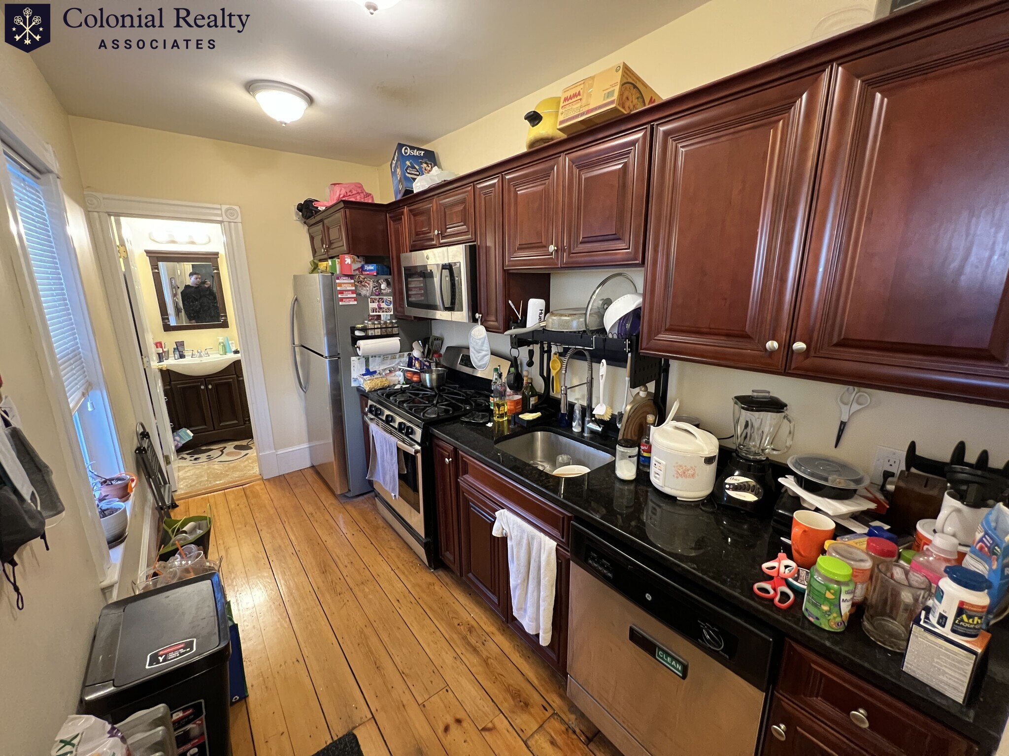 3 bed, 2 bath apartment for rent at 11 White St Pl Unit E, Porter Square — photo 2 of 19