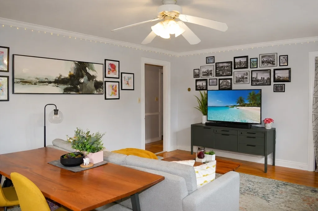 2 bed, 1 bath apartment for rent at 11 Whittemore Rd Unit 11, Newton Corner — photo 3 of 9