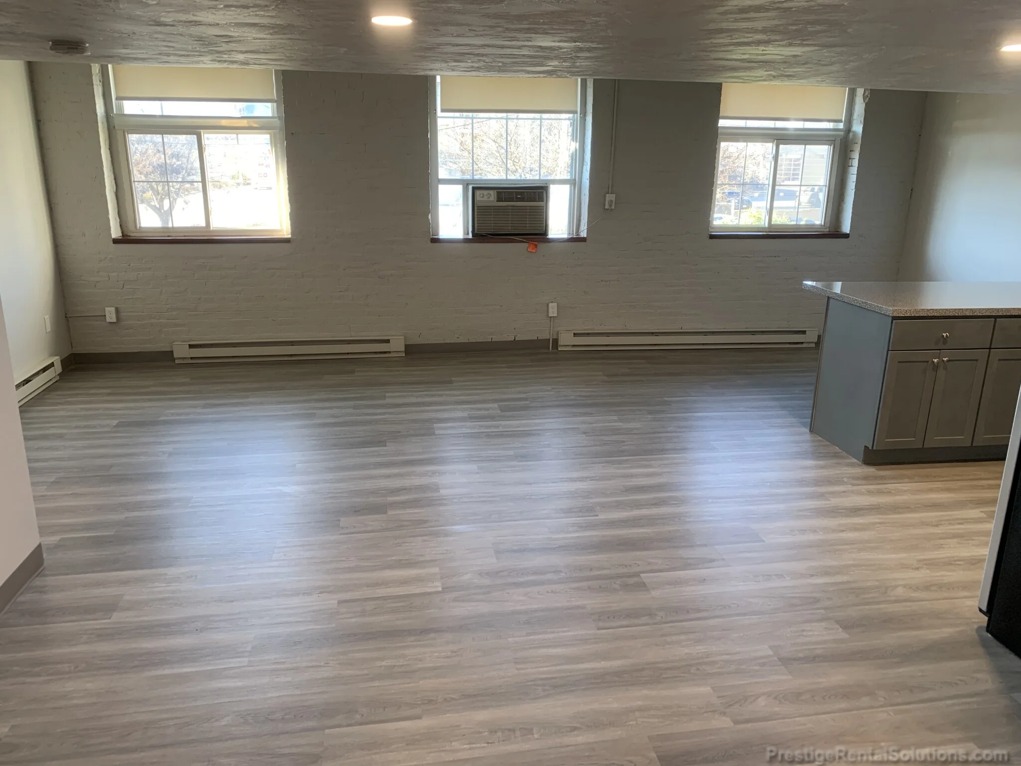 2 bed, 1 bath apartment for rent at 11 Willow St Unit 201, Fitchburg — photo 2 of 15