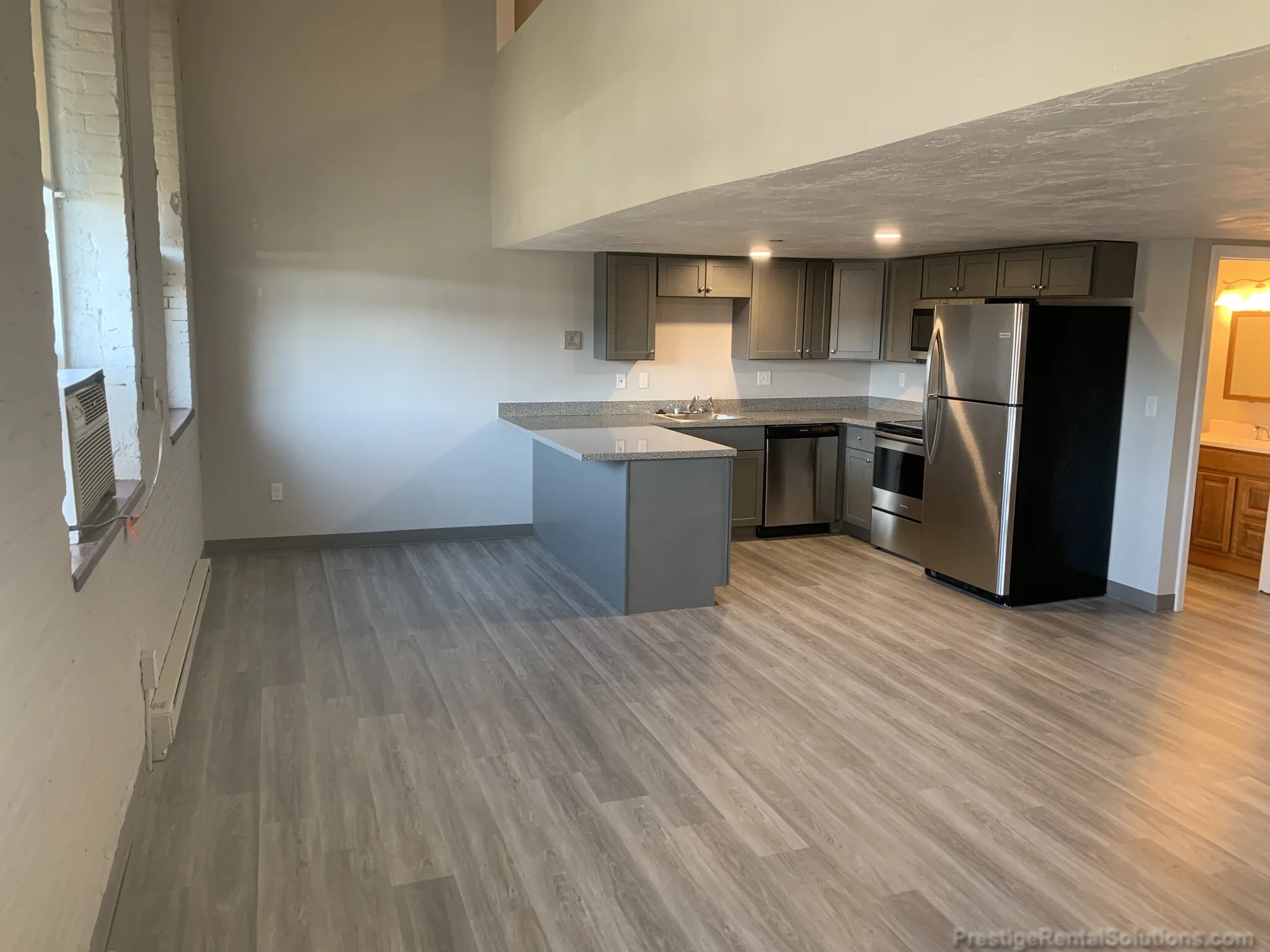 2 bed, 1 bath apartment for rent at 11 Willow St Unit 201, Fitchburg — photo 3 of 15