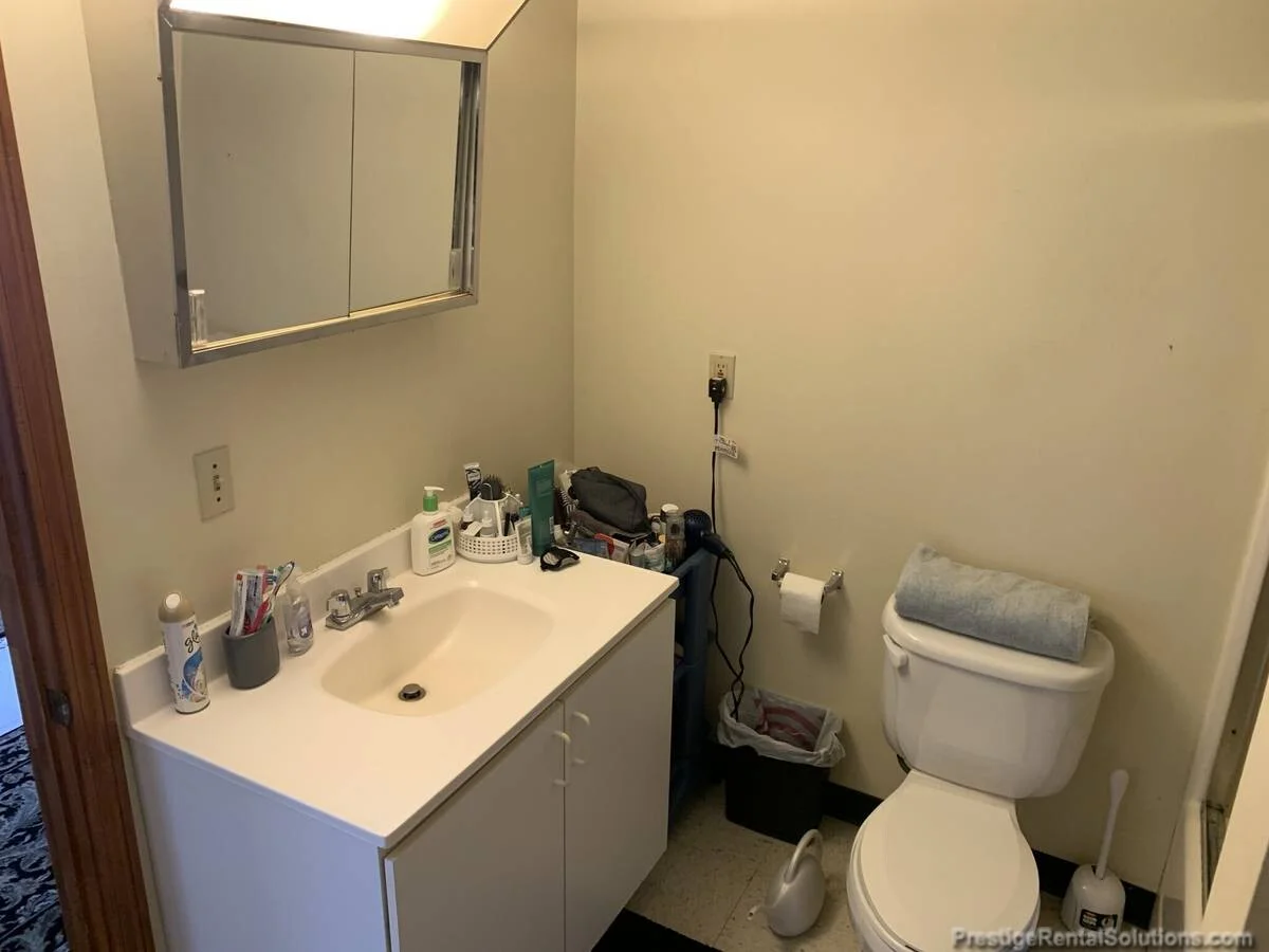 2 bed, 1 bath apartment for rent at 11 Willow St Unit 204, Fitchburg — photo 8 of 15