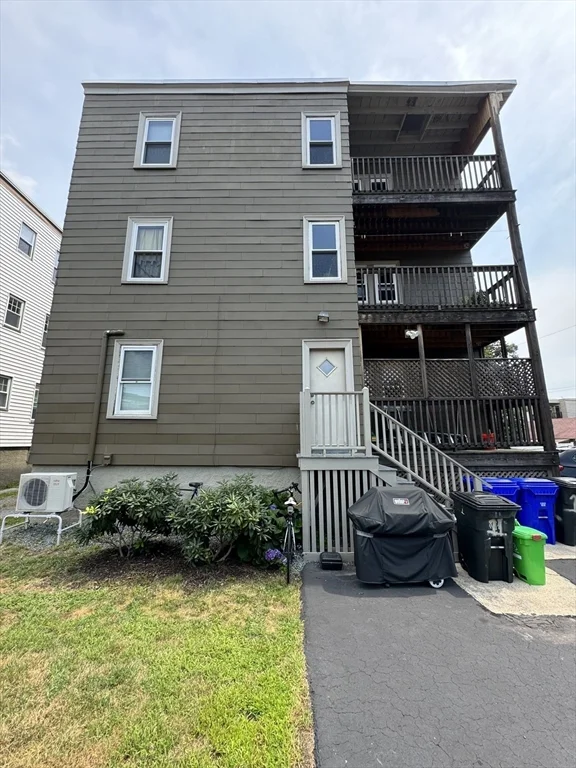 3 bed, 1 bath apartment for rent at 11 Wilson Park Unit 3, Brighton — photo 22 of 22