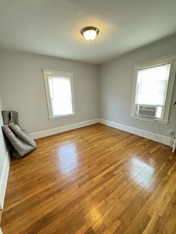 3 bed, 1 bath apartment for rent at 11 Wilson Park Unit 3, Brighton — photo 11 of 22