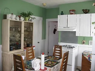 3 bed, 2 bath apartment for rent at 11 Winter St Unit 1, Peabody — photo 1 of 6