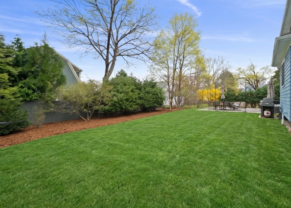 5 bed, 4+ bath apartment for rent at 11 Woodhaven Rd, Waban — photo 35 of 42