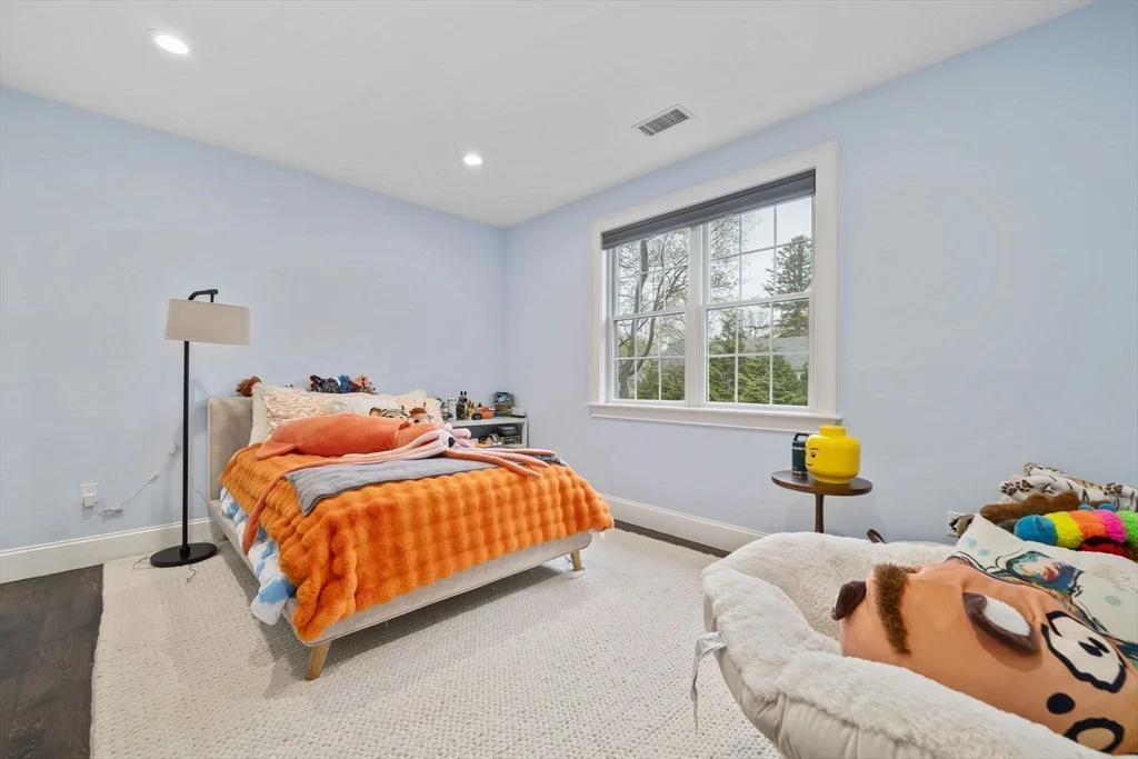 5 bed, 4+ bath apartment for rent at 11 Woodhaven Rd, Waban — photo 26 of 42