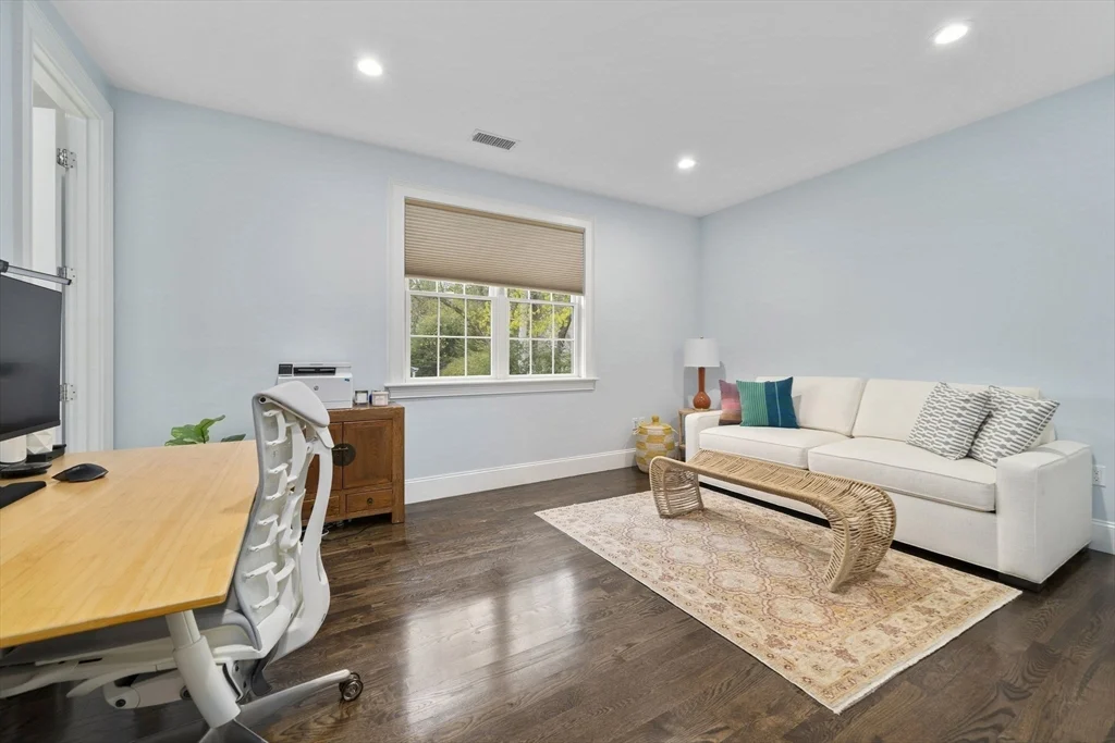 5 bed, 4+ bath apartment for rent at 11 Woodhaven Rd, Waban — photo 29 of 42
