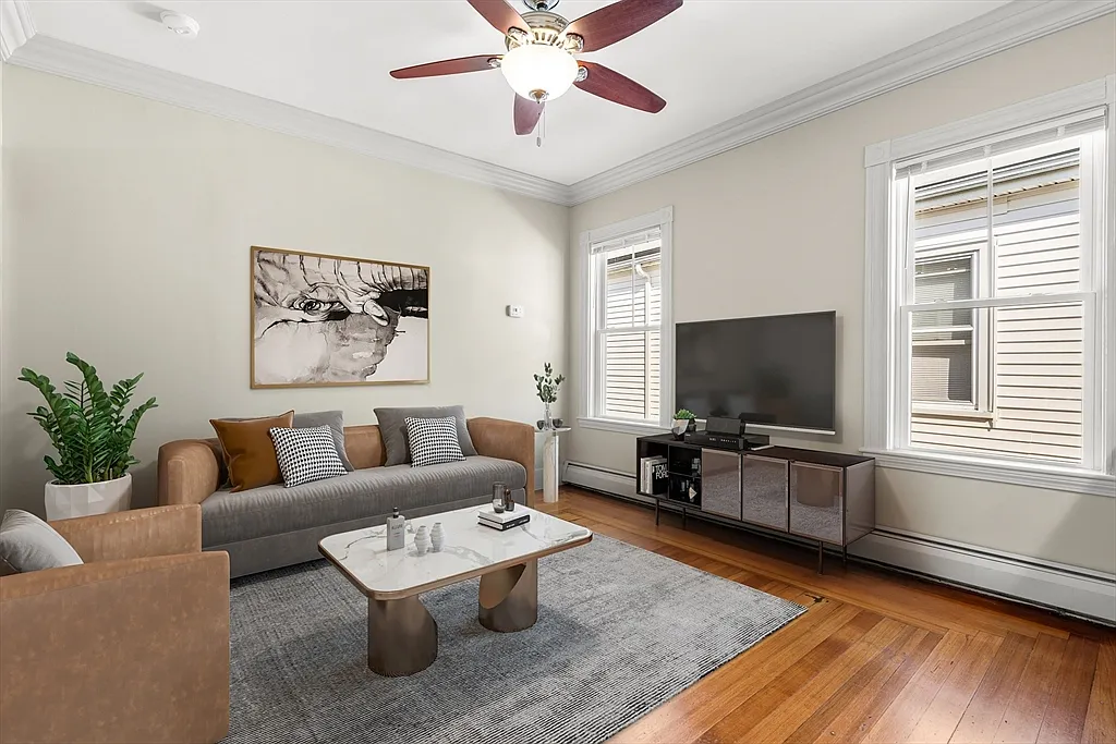 4 bed, 1.5 bath apartment for rent at 11 Woodlawn St Unit 2, Jamaica Plain — photo 11 of 15