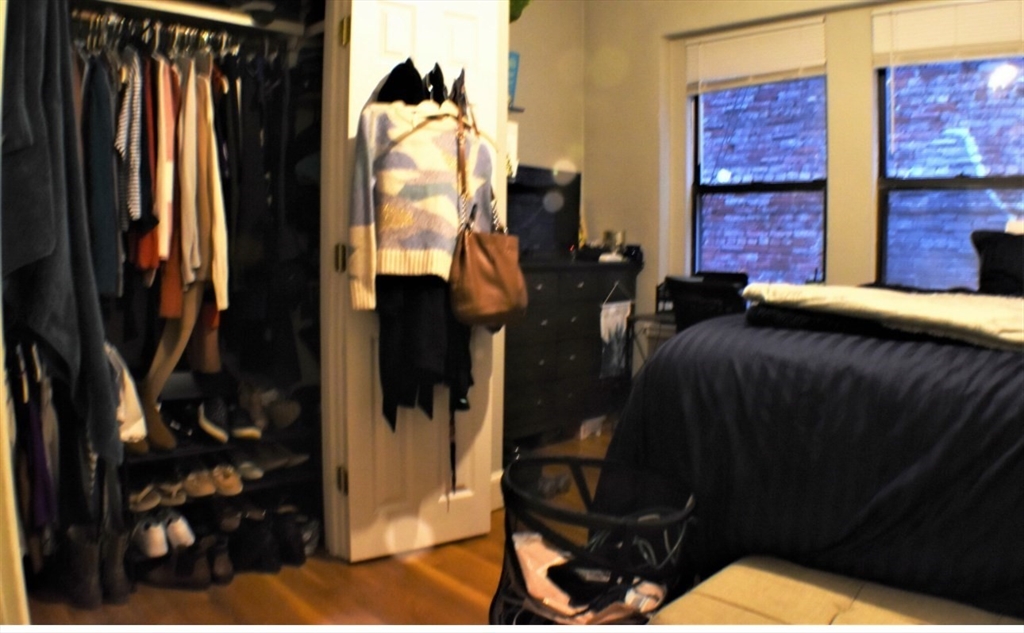 3 bed, 1 bath apartment for rent at 11 Worcester St Unit 1, Boston — photo 9 of 18