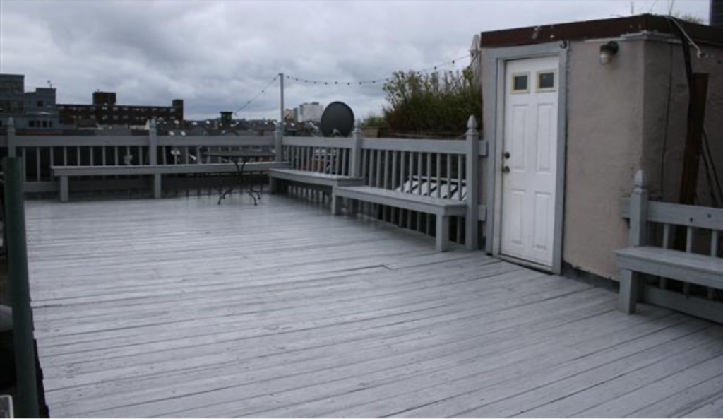 3 bed, 1 bath apartment for rent at 11 Worcester St Unit 1, Boston — photo 18 of 18