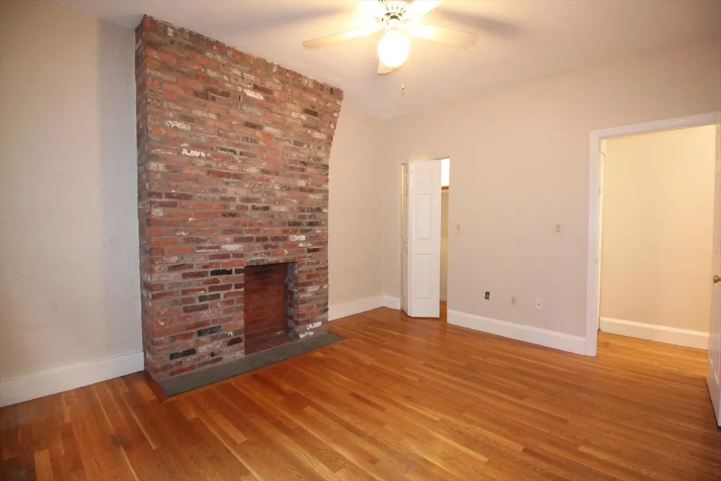 3 bed, 1 bath apartment for rent at 11 Worcester St Unit 2, South End — photo 15 of 23