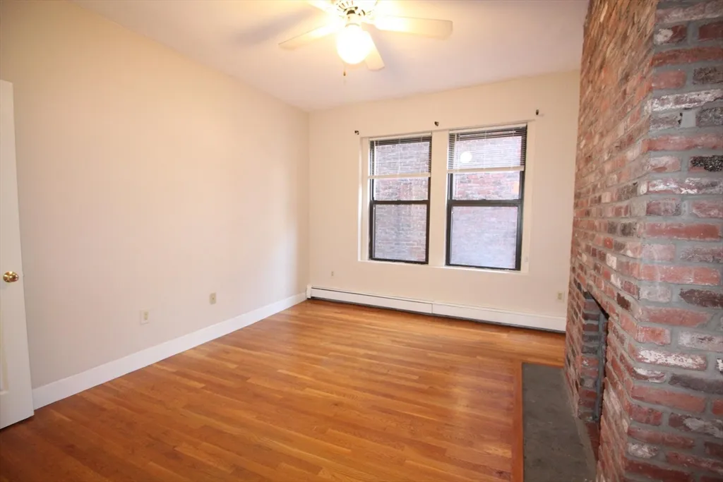3 bed, 1 bath apartment for rent at 11 Worcester St Unit 2, South End — photo 16 of 23