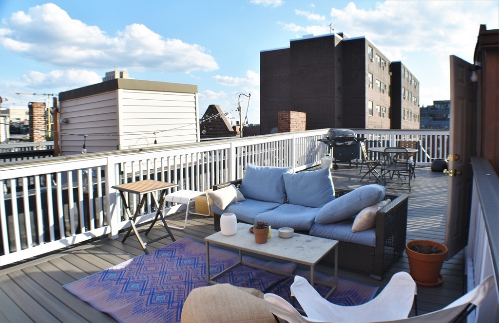 3 bed, 1 bath apartment for rent at 11 Worcester St Unit 2, South End — photo 8 of 23