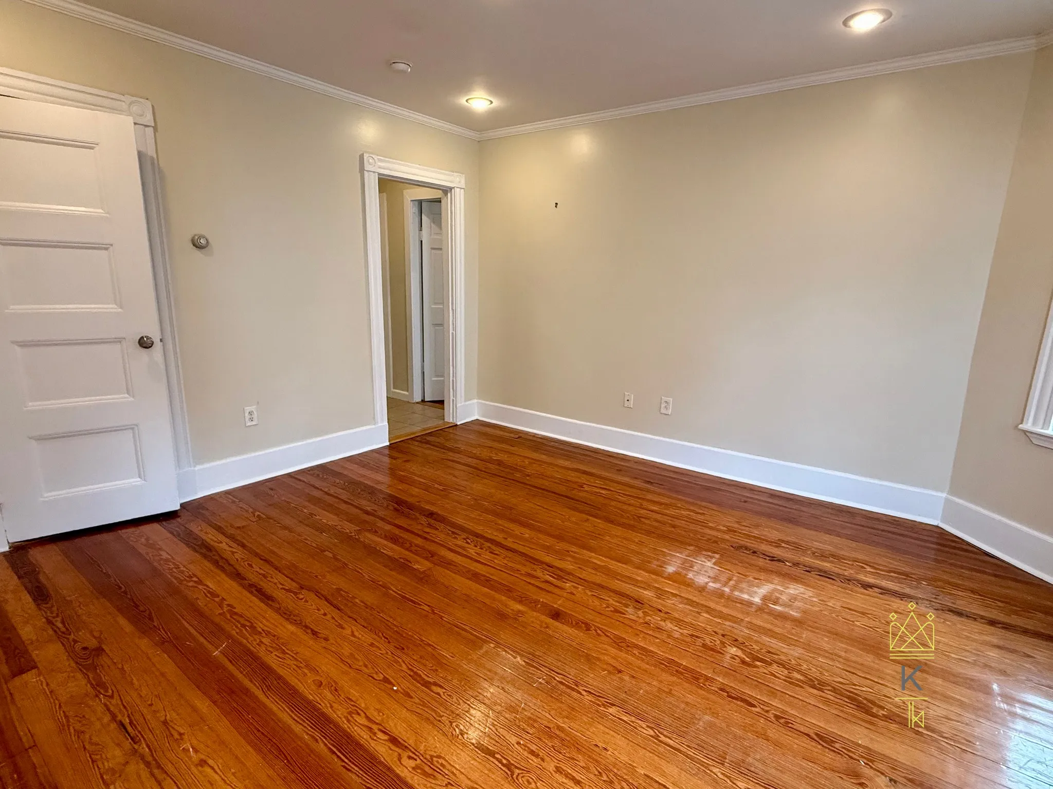 2 bed, 1 bath apartment for rent at 110 A Chestnut St Unit 2, Brookline — photo 3 of 11