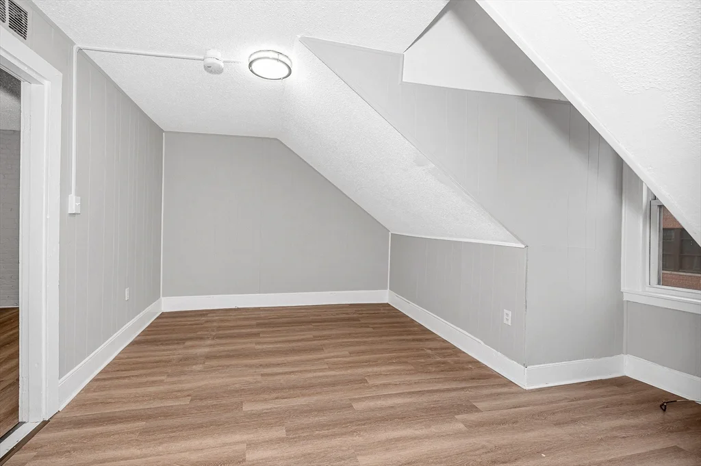 1 bed, 1 bath apartment for rent at 110 Appleton St Unit 3, Lowell — photo 8 of 11