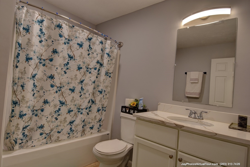 4 bed, 3 bath apartment for rent at 110 Apricot St, Webster Square — photo 20 of 34