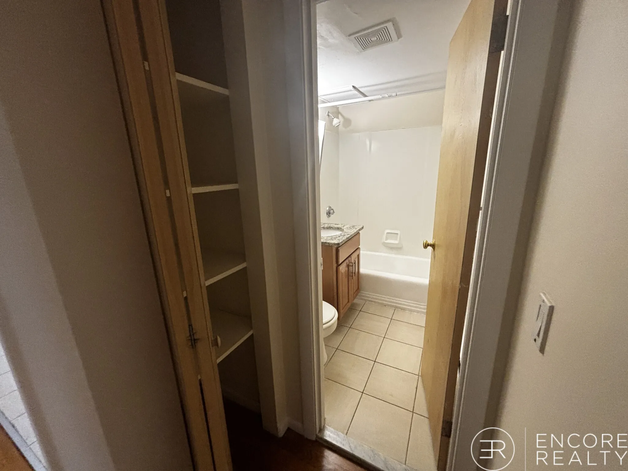2 bed, 1 bath apartment for rent at 110 Babcock St Unit 21, North Brookline — photo 17 of 29