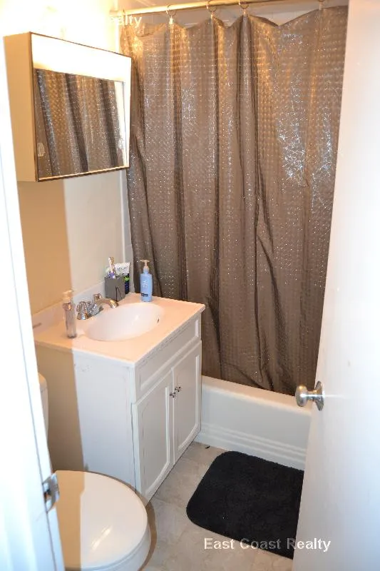 2 bed, 1 bath apartment for rent at 110 Babcock St Unit 31, North Brookline — photo 8 of 32